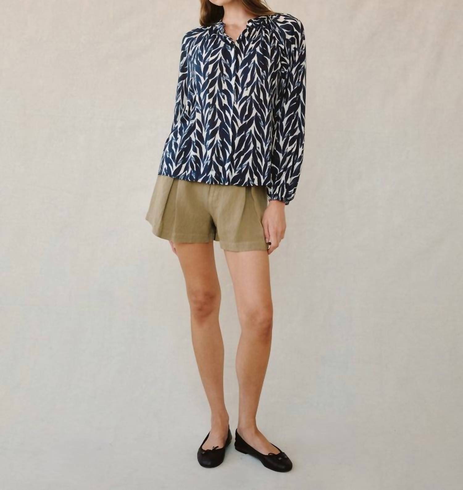 Bella Dahl - Long Sleeve Shirred Raglan Shirt