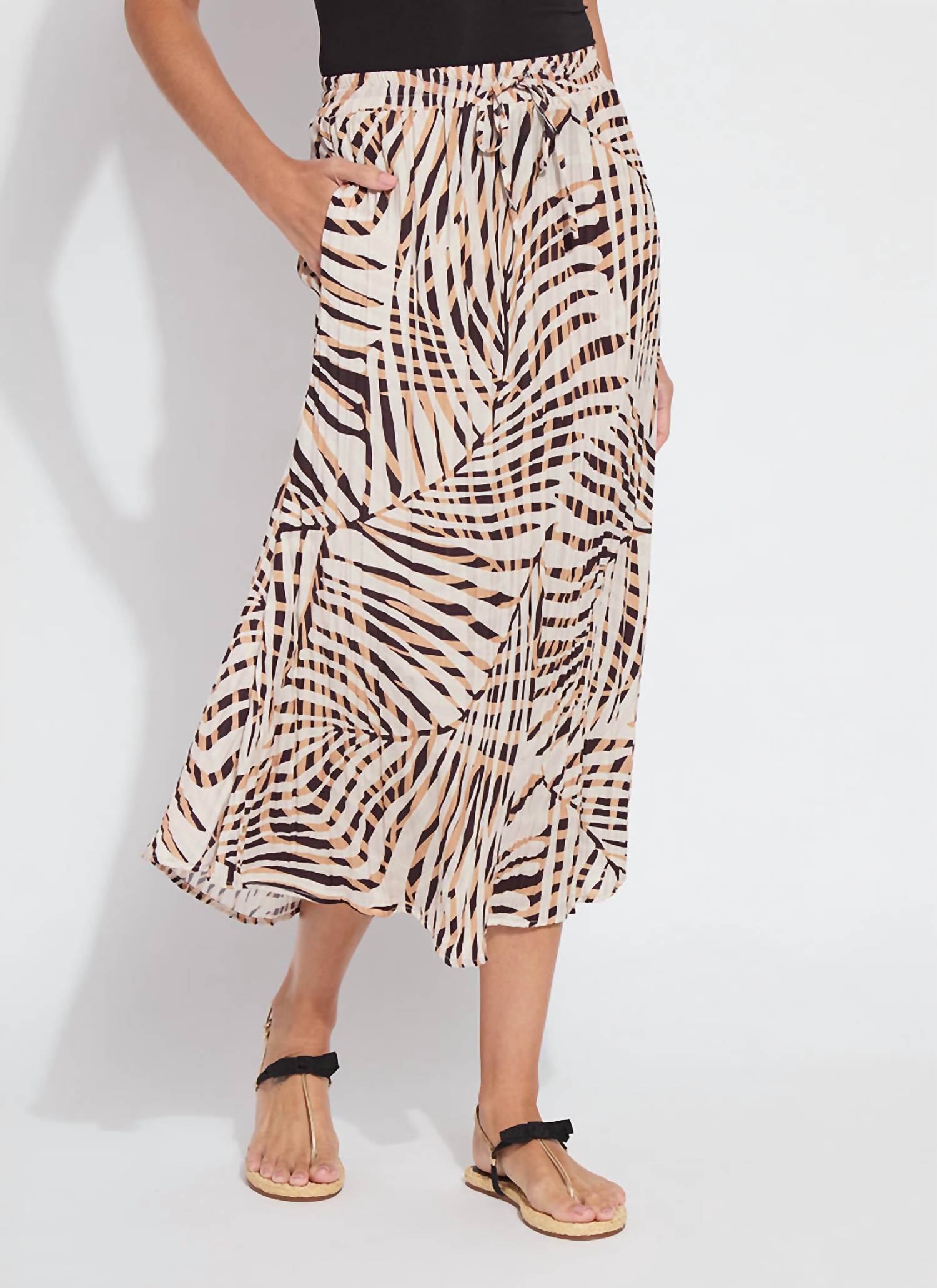 Lysse - Packable Pleated Printed Skirt