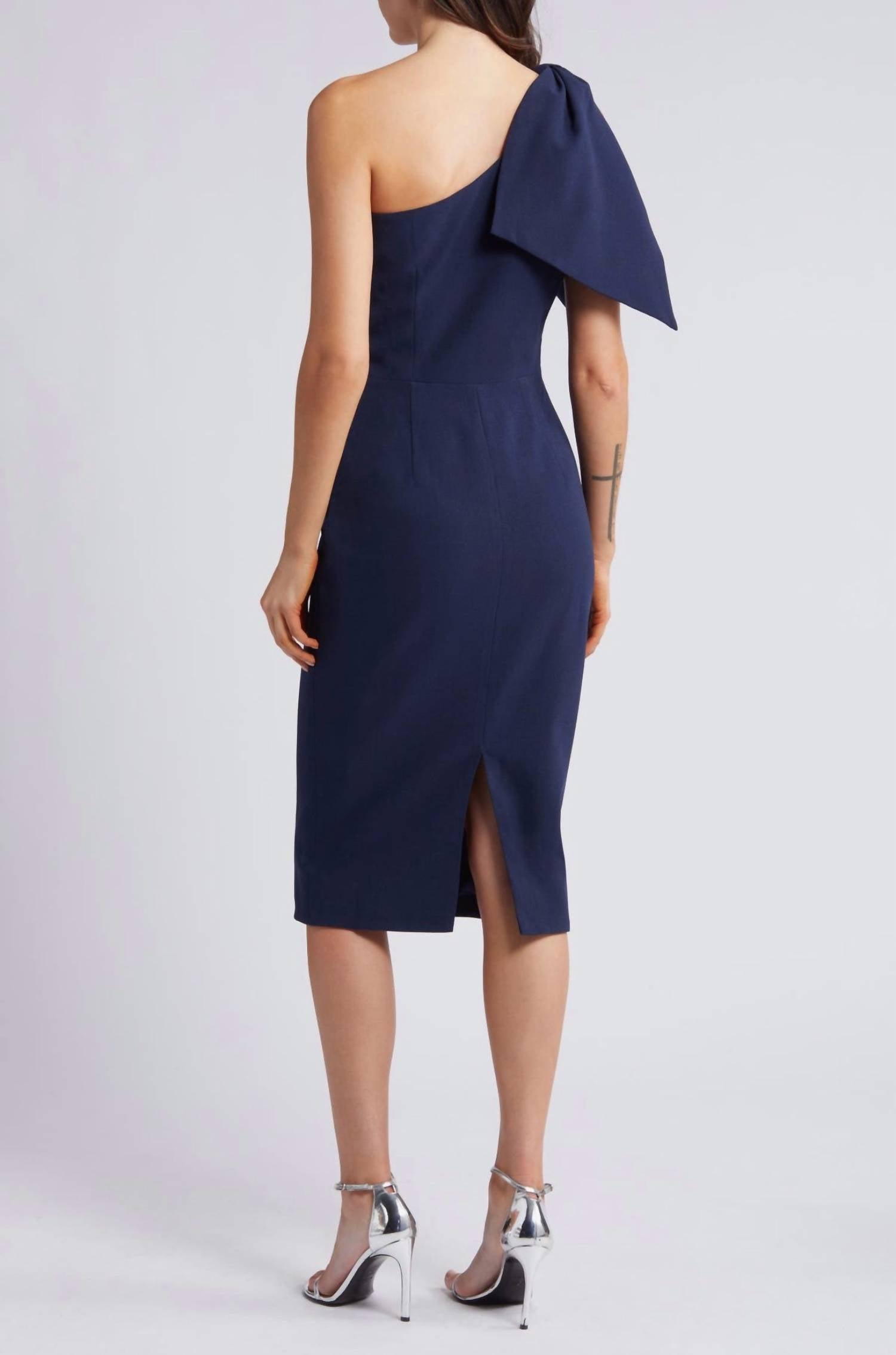 DRESS THE POPULATION Tiffany One-shoulder Midi Dress in midnight - women's dress - detail view