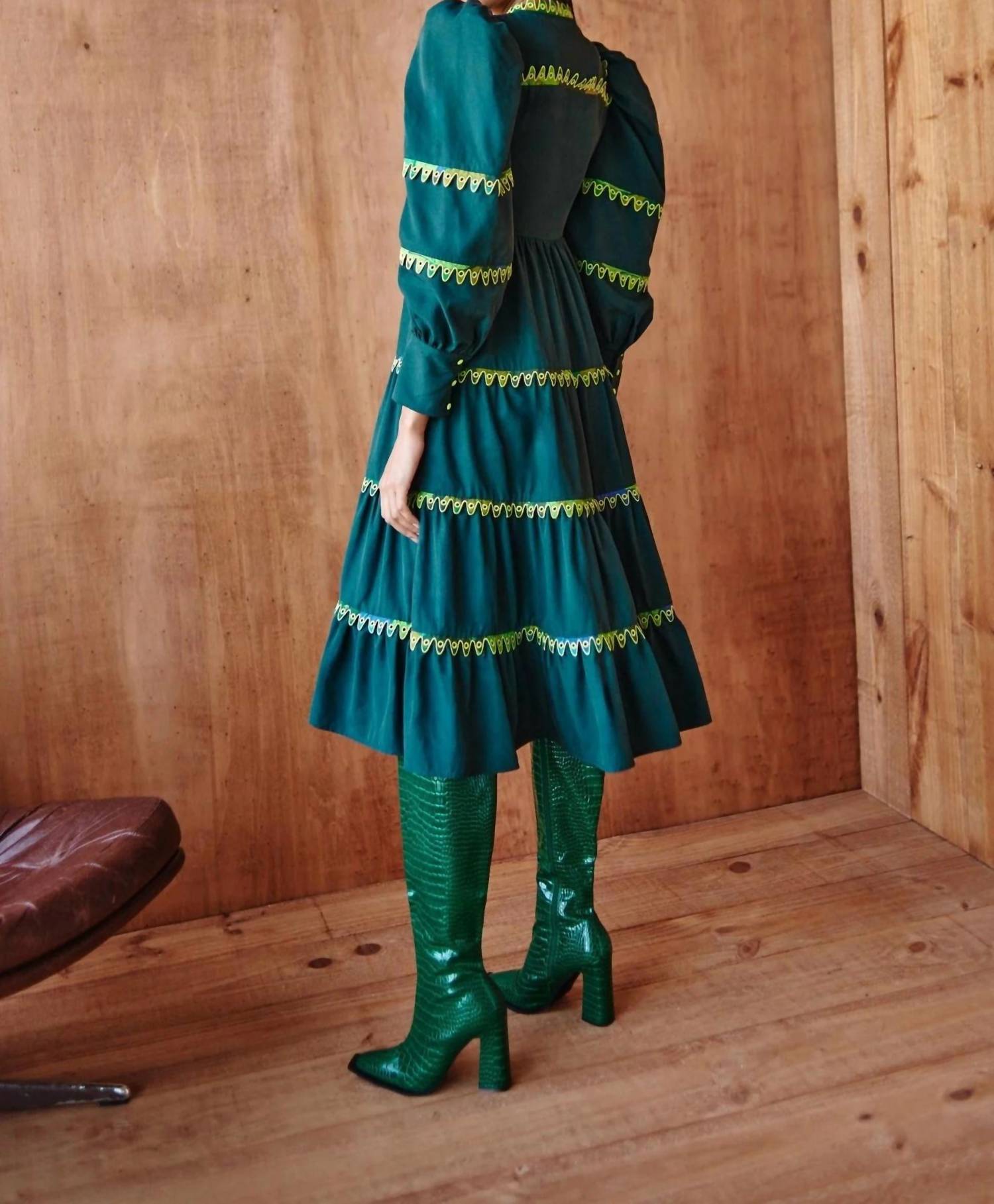 Celia B - Hasu Tiered Midi Dress