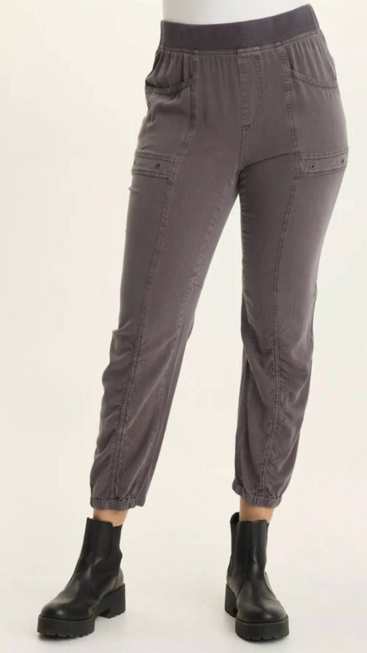 Wearables - Squire Twill Banded Hem Casual Pant