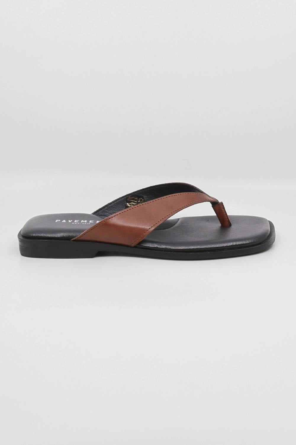 Pavement - Women's Lina Leather Flip-flops