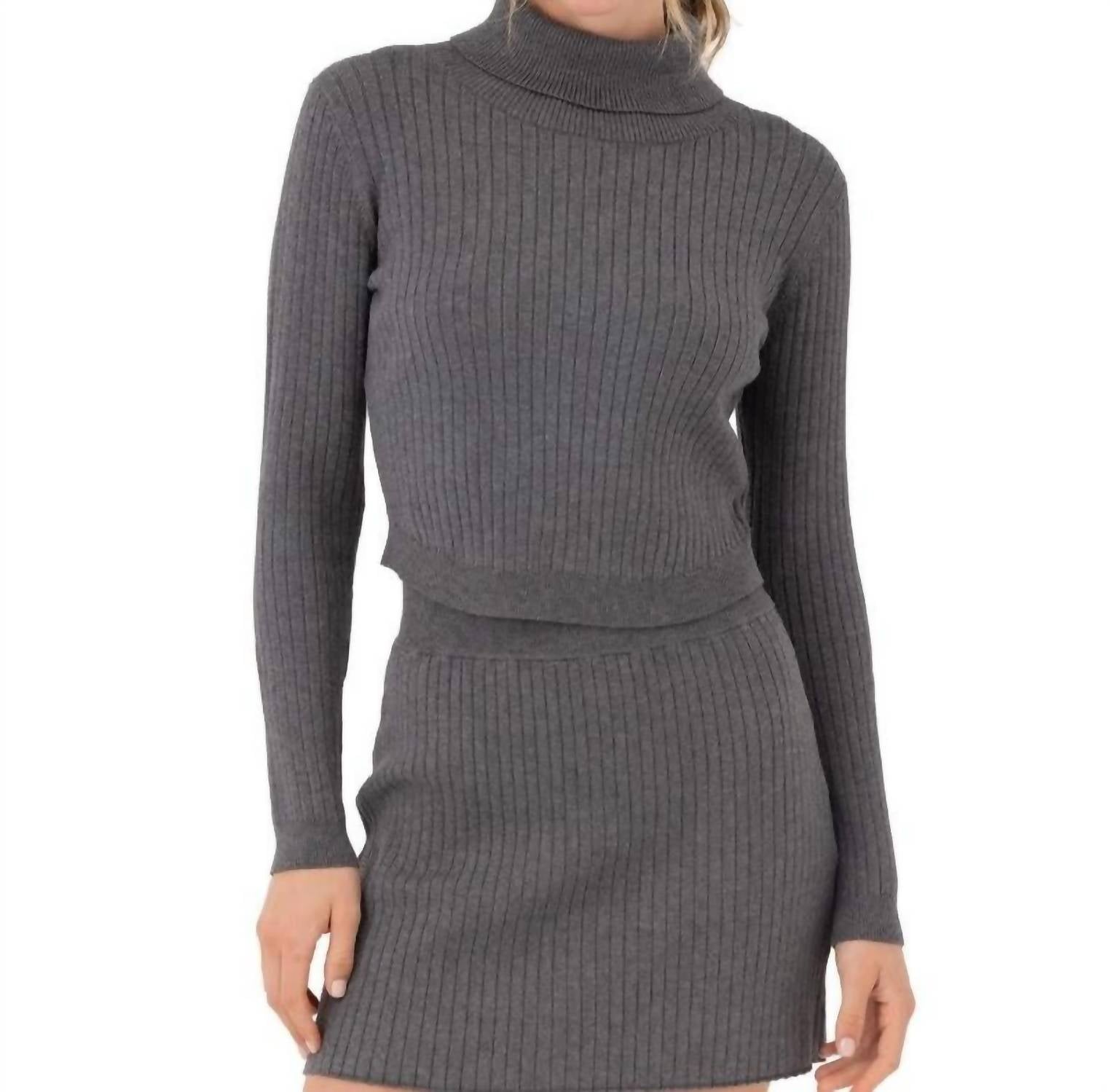 Sundays - Cali Crop Turtle Neck Sweater