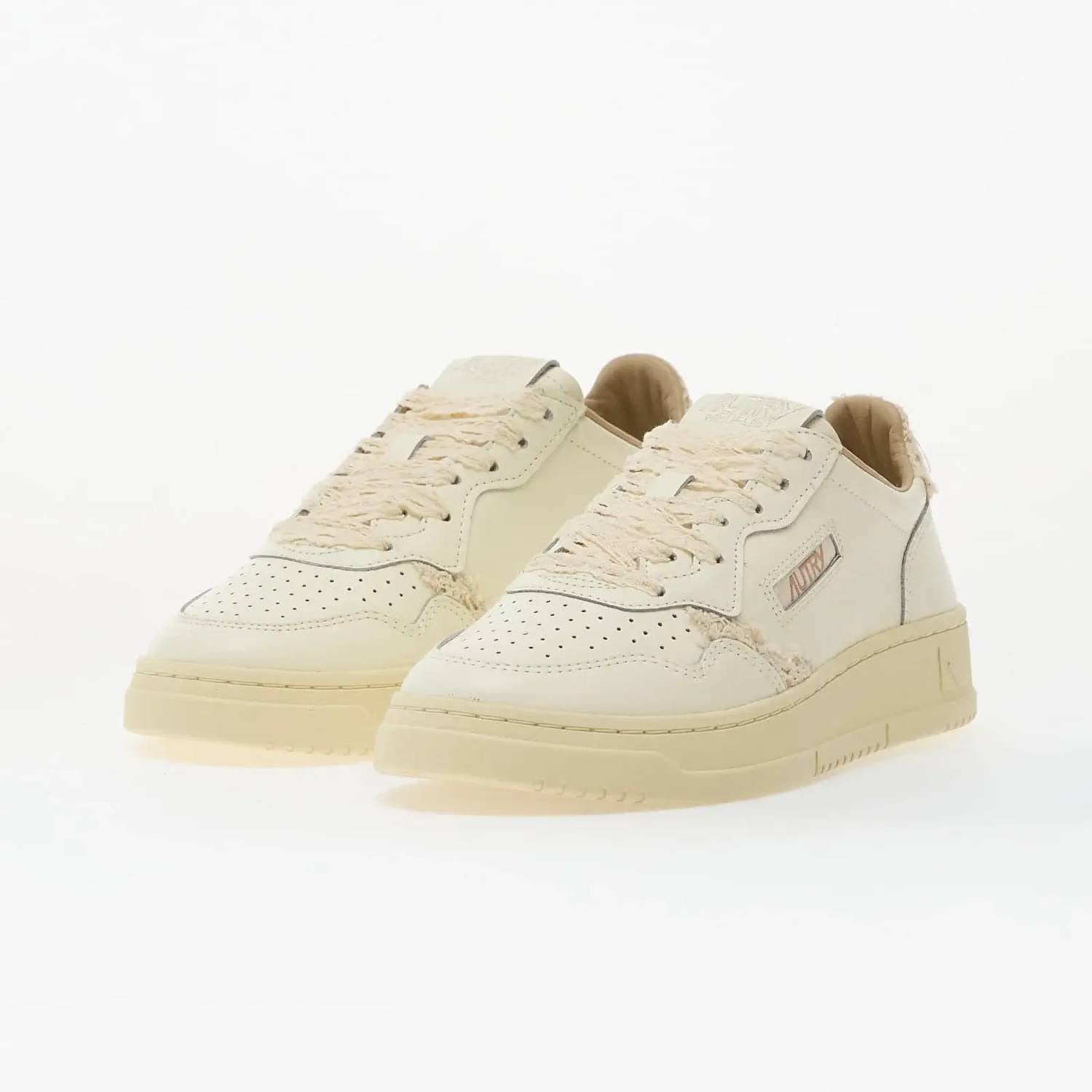 Autry - Women's Medalist Low Sneaker