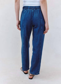 Bella Dahl - Seamed Soft Barrel Pant