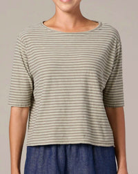 Cut Loose - Elbow Sleeve Top