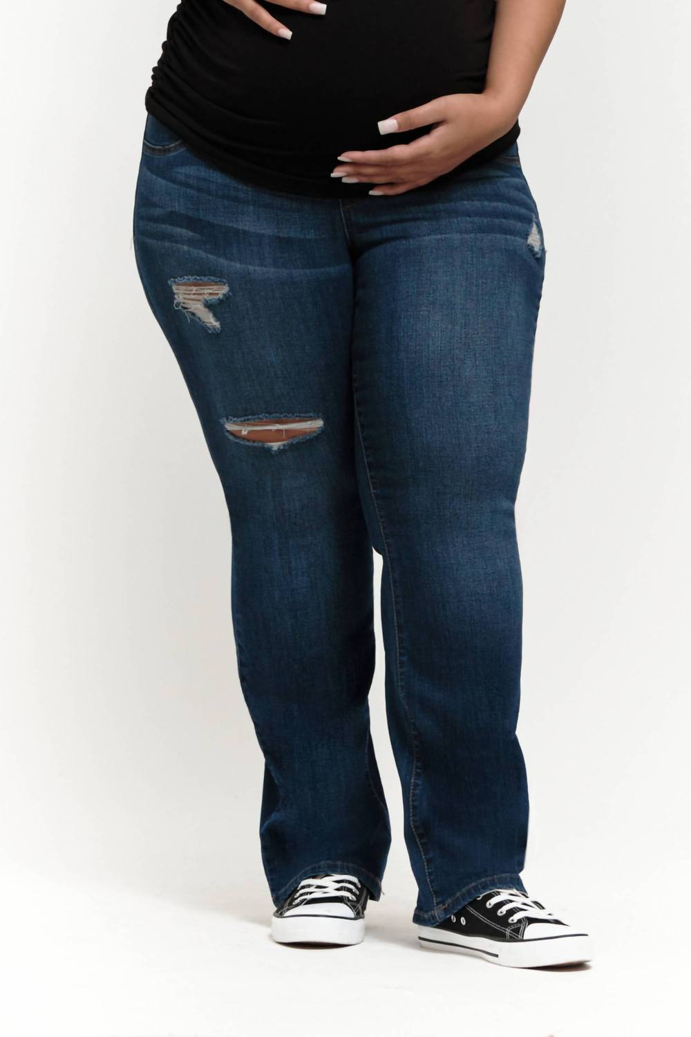 1822 Denim Maternity Slim Boot Cut With Bellyband Jeans - Plus in eleni - women's jeans