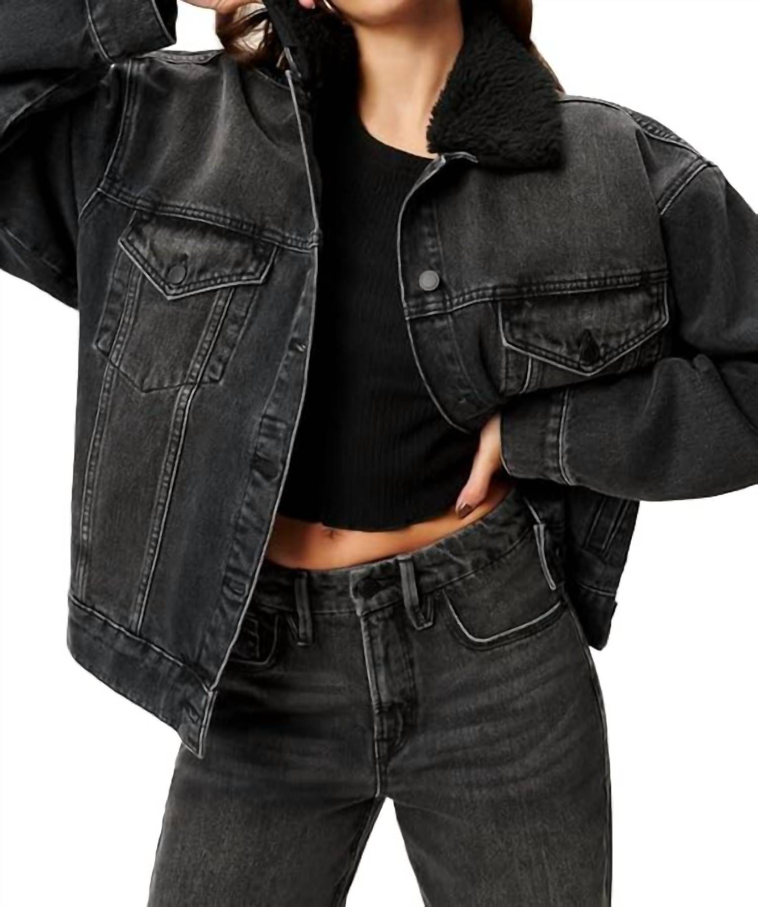 GOOD AMERICAN Oversized Trucker Jacket in black - women's jacket