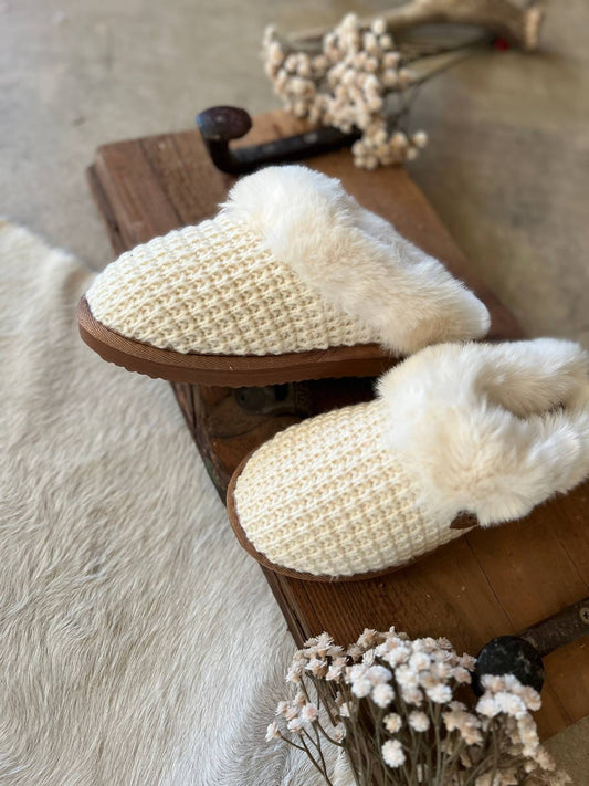 Very G - Women's Sweater Knit Fuzzy Slippers