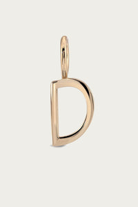 ESSENTIAL LETTERS PENDANT