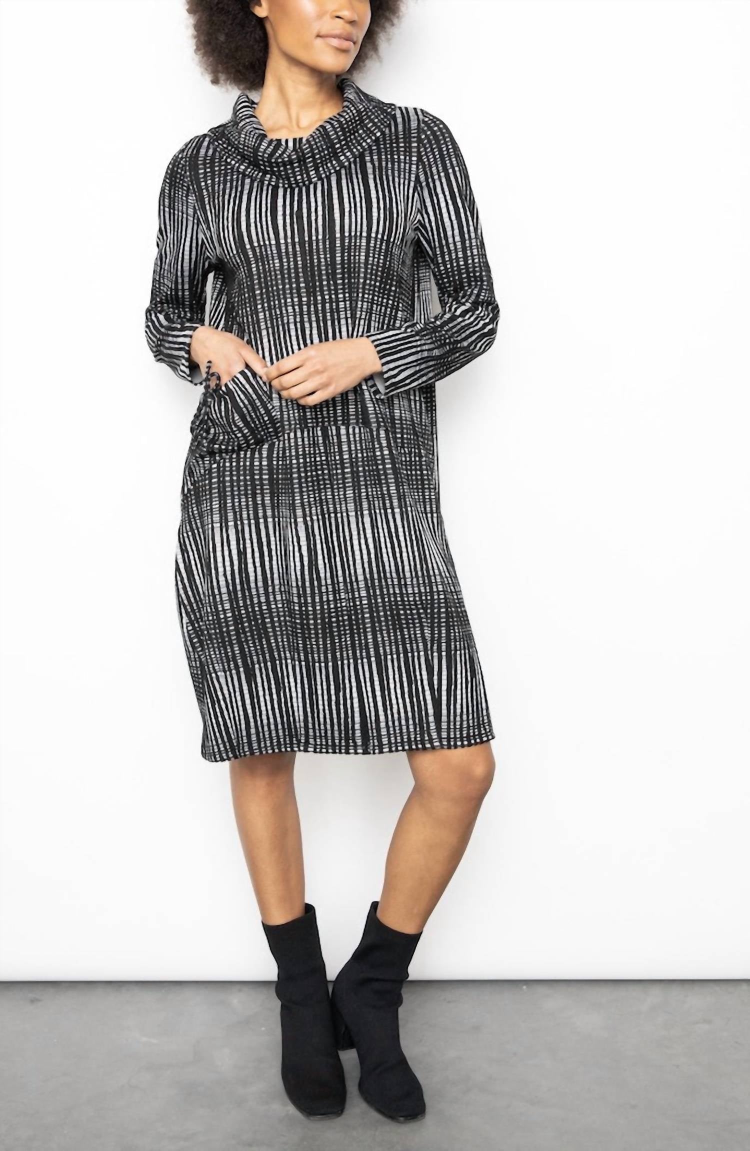 Liv By Habitat - Graphic Grid Drawstring Pocket Dress