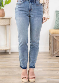 Judy Blue Boyfriend Fit Jeans in mid wash - women's jeans