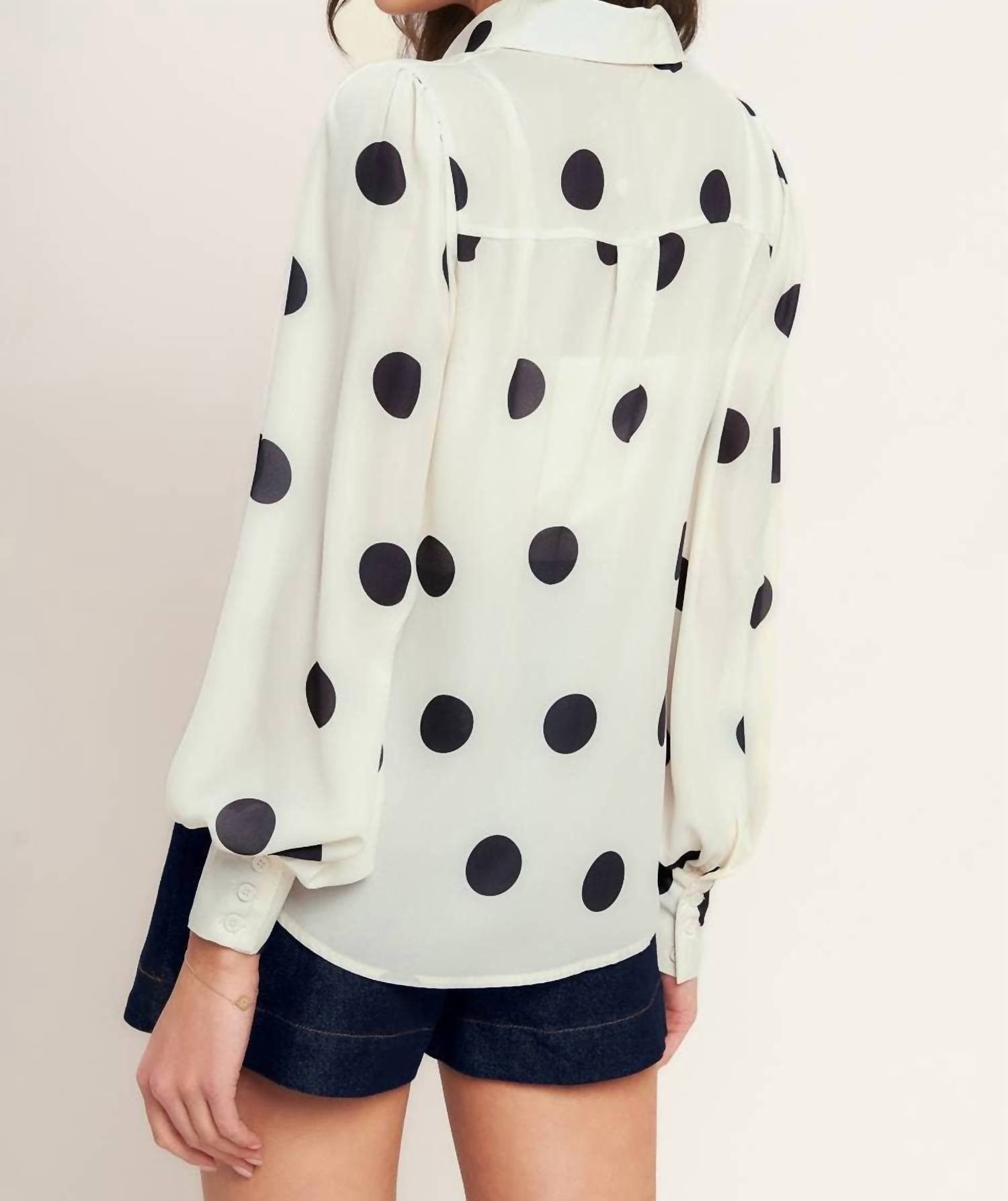 Flying Tomato - Printed Woven Top