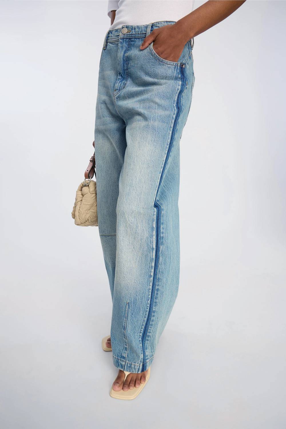 Munthe - Bodhi Barrel Jean