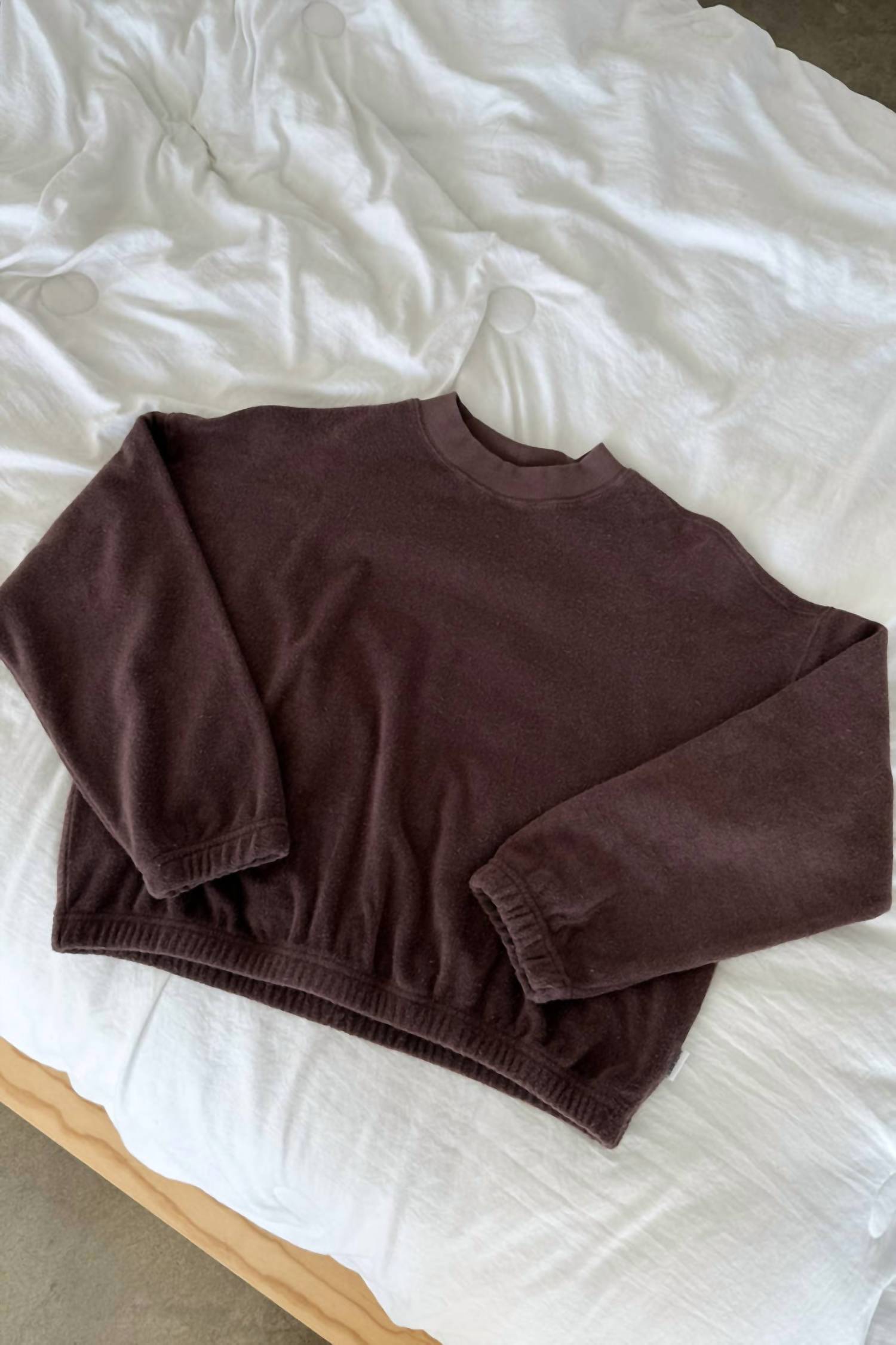 Le Bon Shoppe - Cotton Terry Daisy Long Sleeve Top