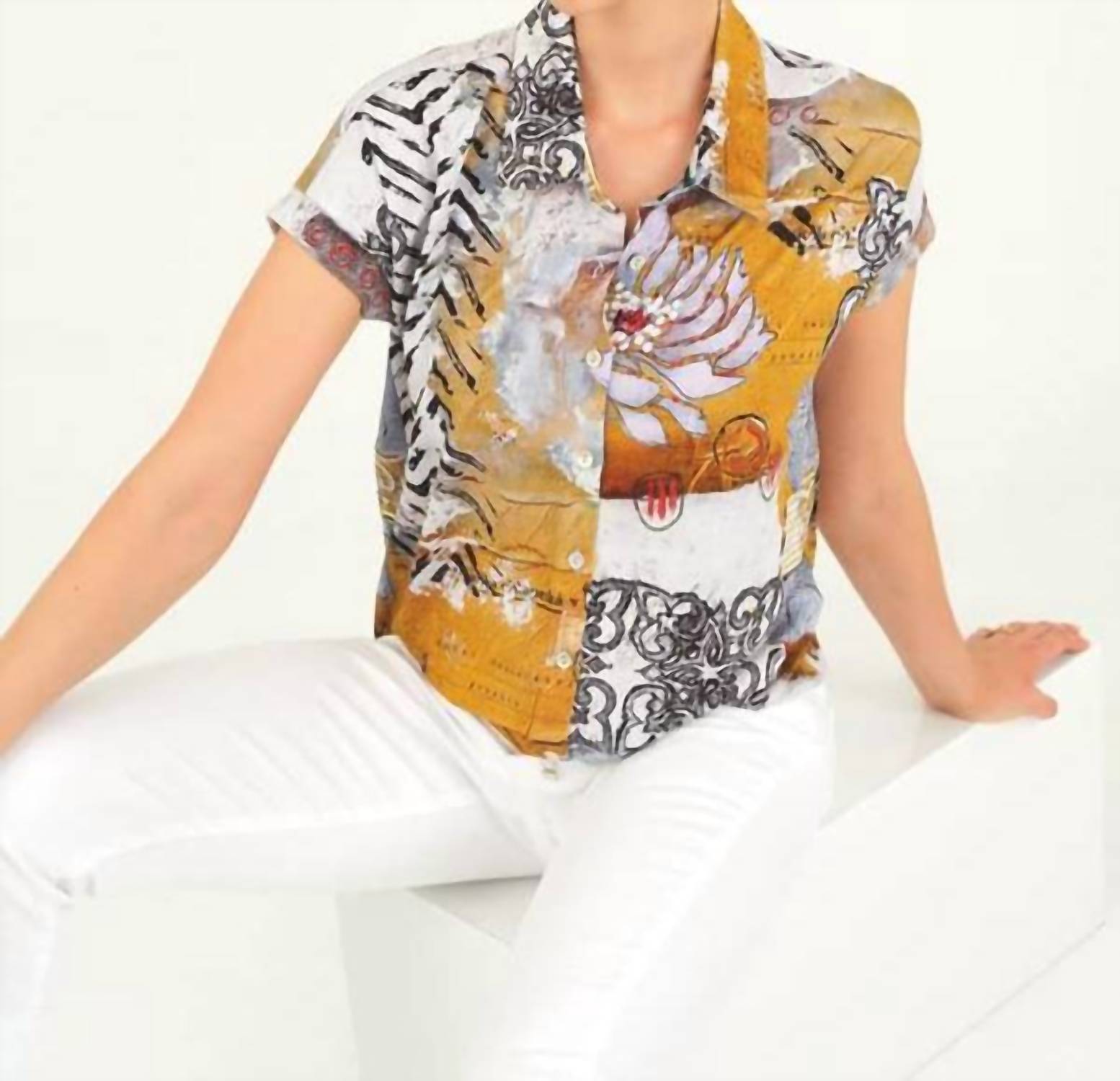 Dolcezza - Good Enough Knit Top With Tie At Hemline