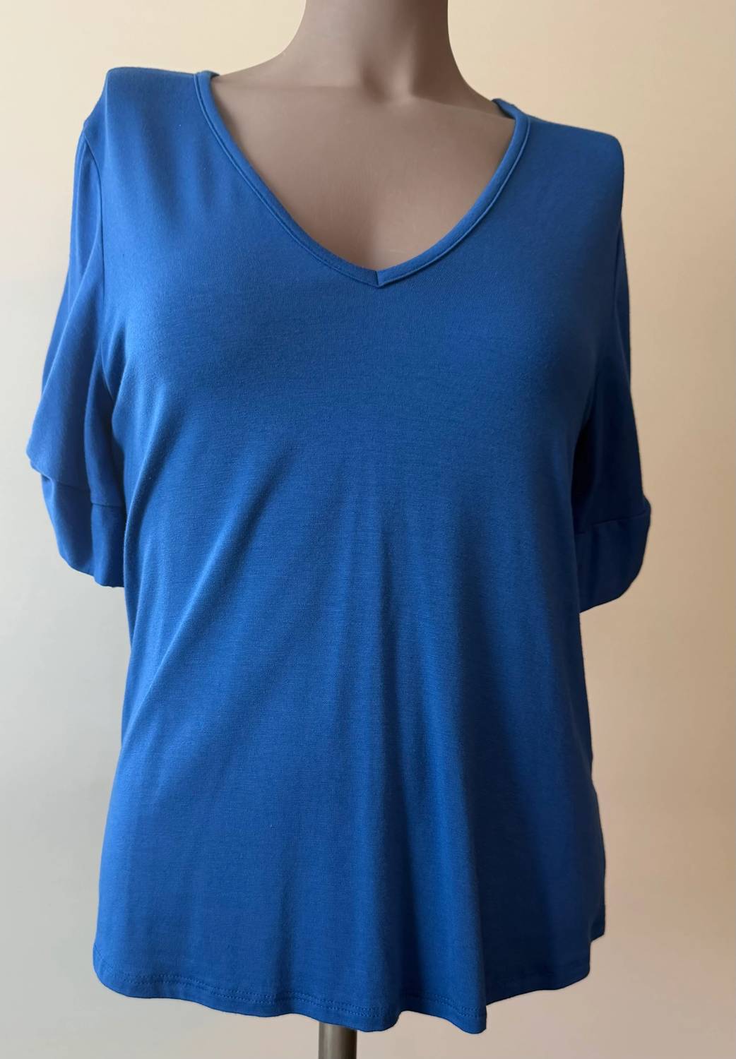 Fifteen Twenty - Women's Twist Sleeve Top