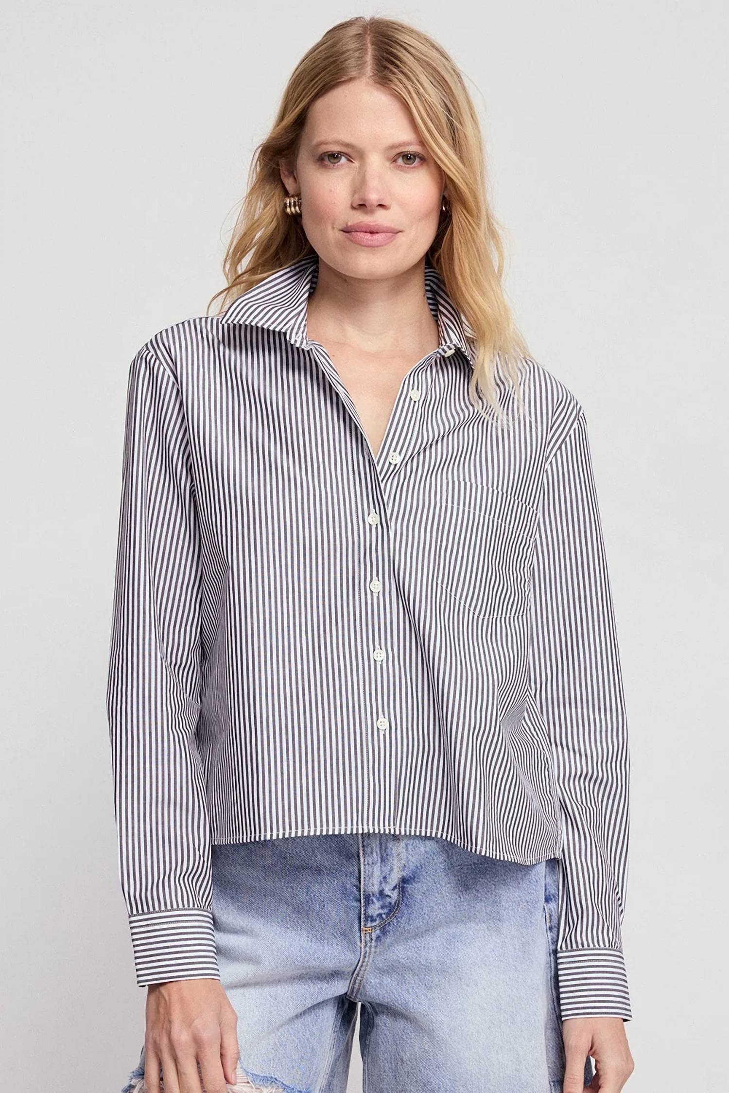 The Shirt - Long Sleeve Boxy Crop Shirt