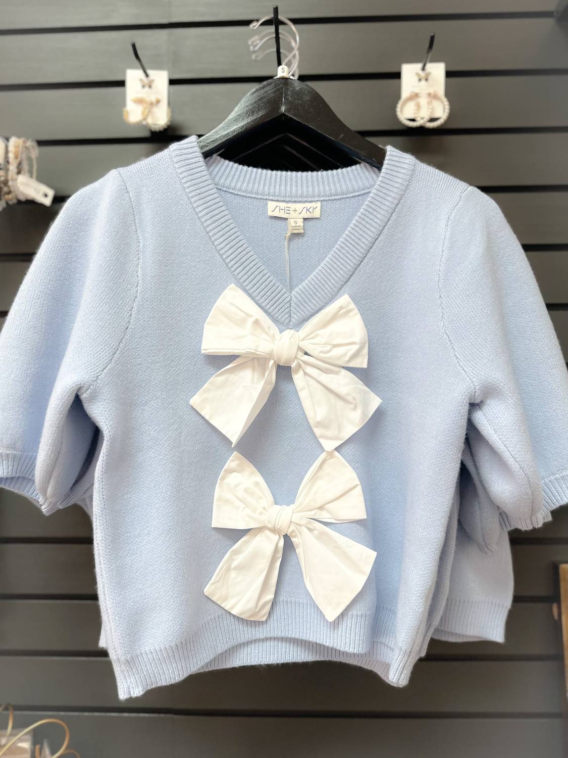 She + Sky - Bow Front V Neck Puff Sleeve Top