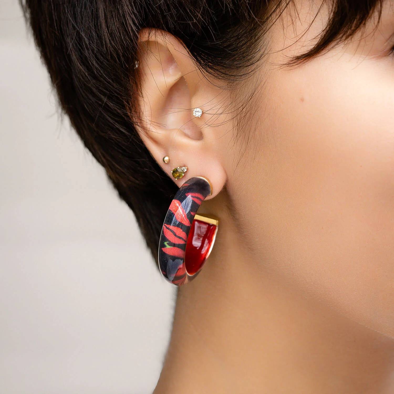 Gold & Honey - Women's Feeling Spicy Illusion Hoop Earrings