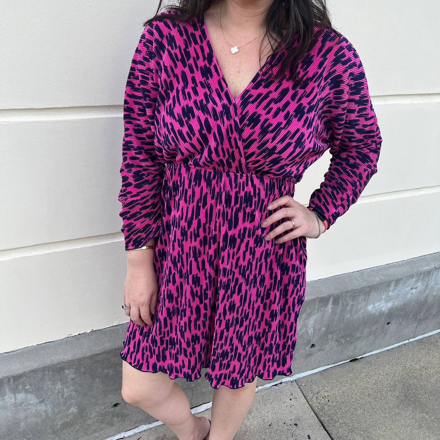 Ces Femme - Print Rib Merrow Hem V-neck Mini Dress