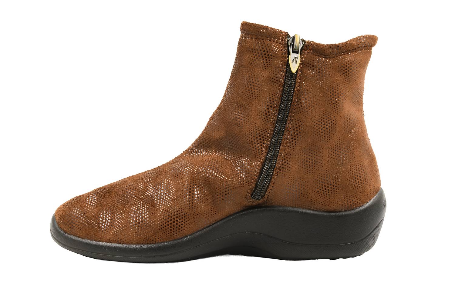 ARCOPEDICO Women's Paluma Boot in brown stardust - women's shoe - detail view