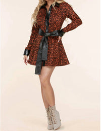 L'Atiste - Leopard Faux Shirt Dress