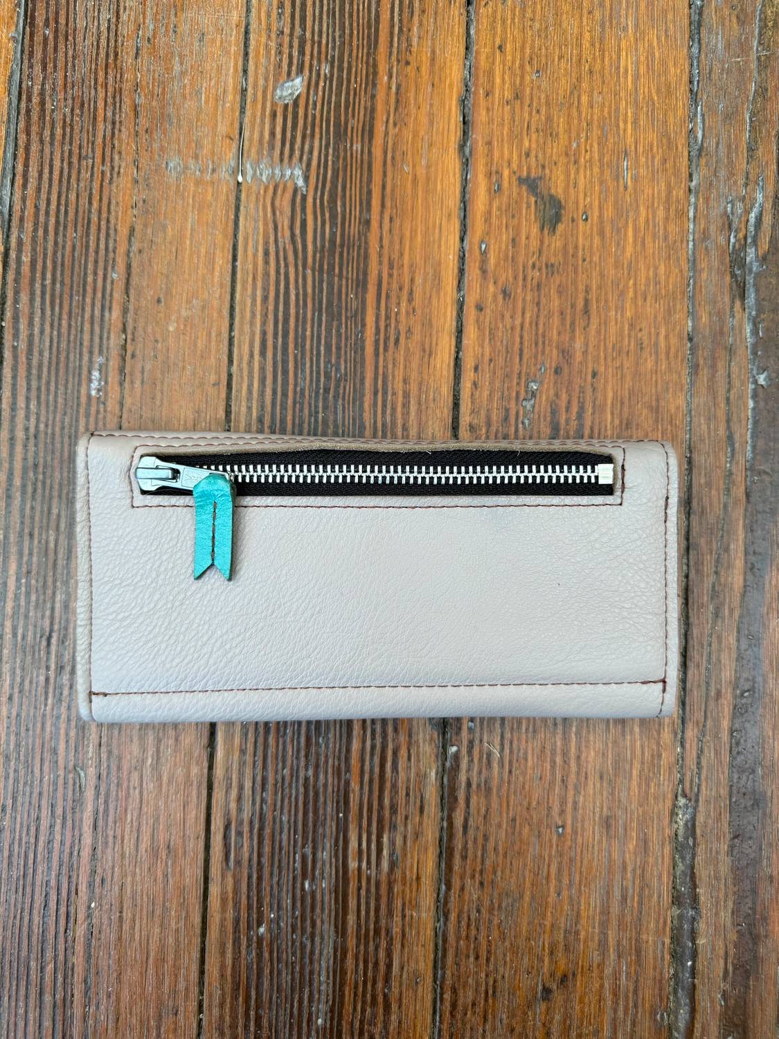 Alexis Drake - Women's Genevieve Wallet