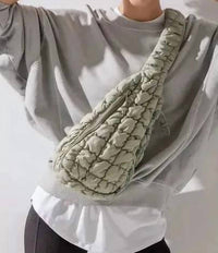 Urban Daizy - Annalise Quilted Bag