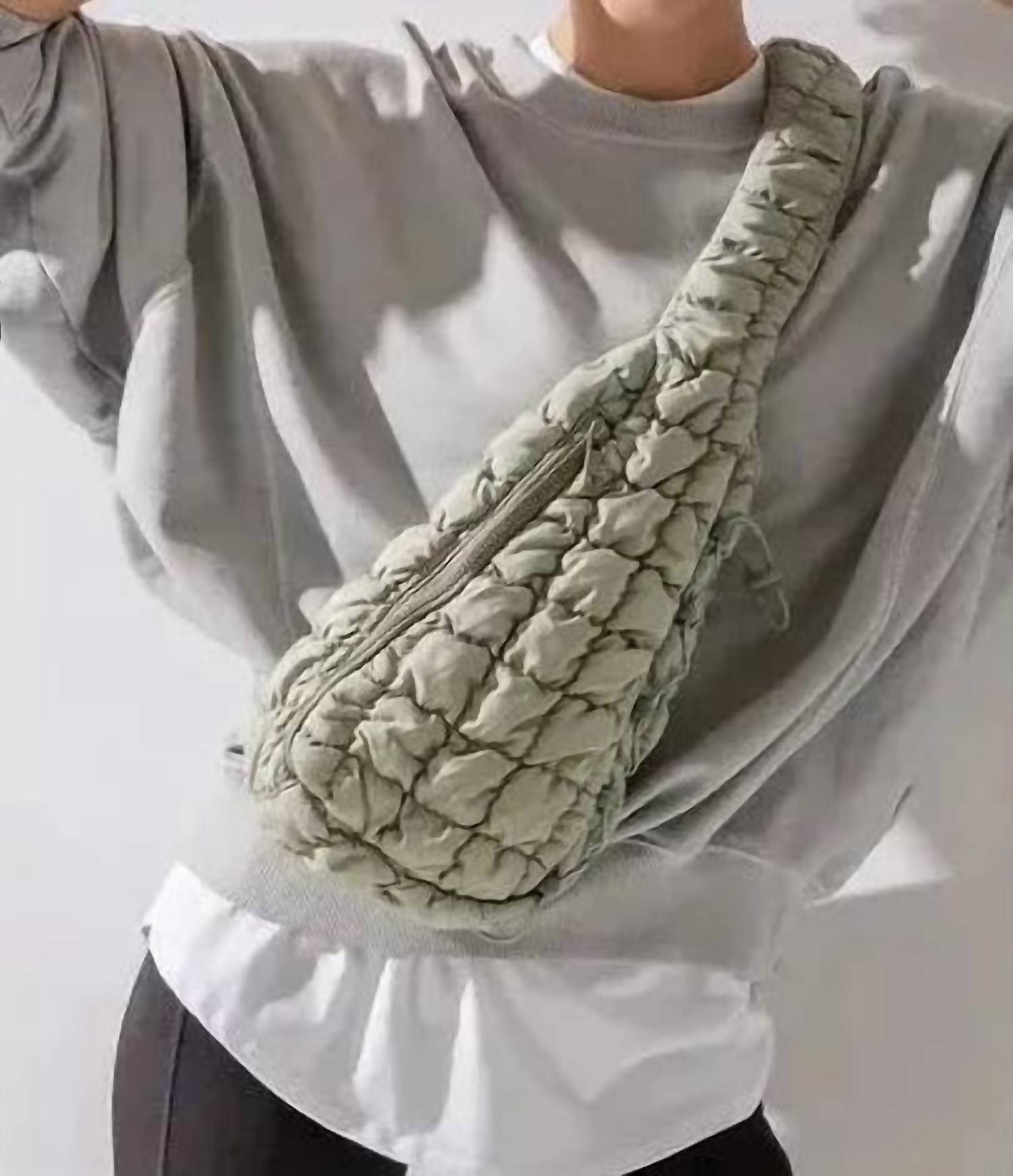 Urban Daizy - Annalise Quilted Bag