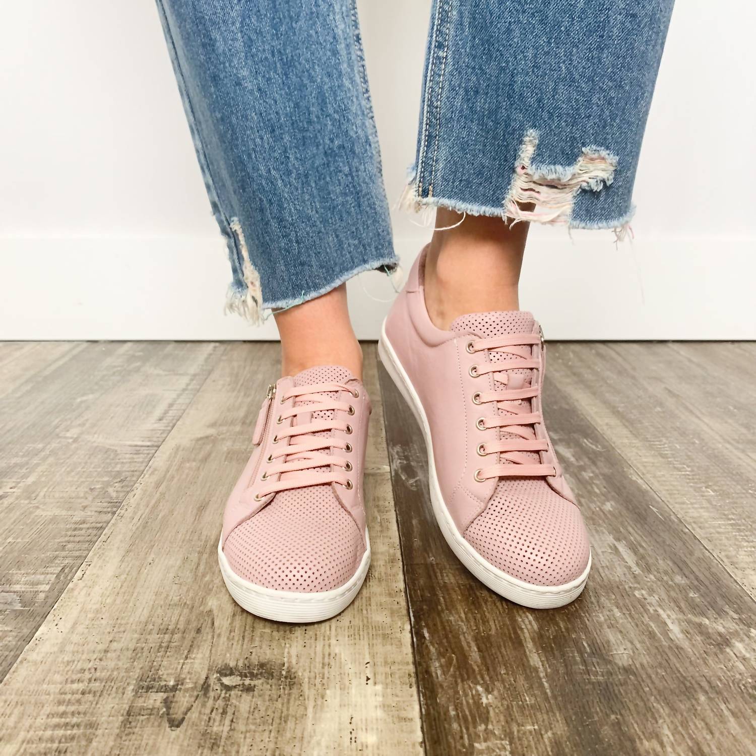 Gelato - Women's Tommie Perf Sneaker