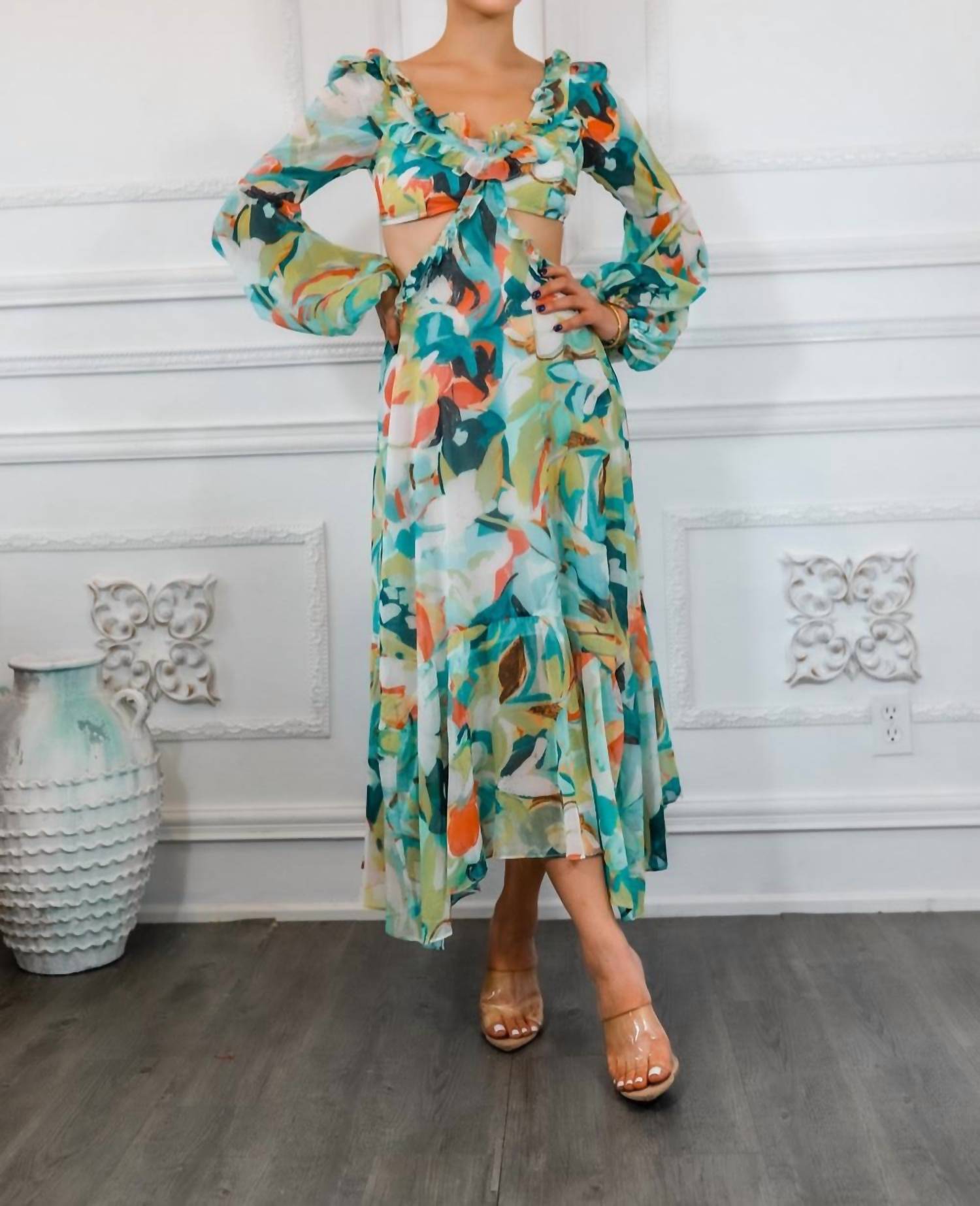 Surelymine - Bubble Sleeves Floral Cut-Out Ruffle Midi Dress