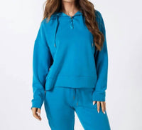 Esqualo - Women's Sweater Short Hoodie