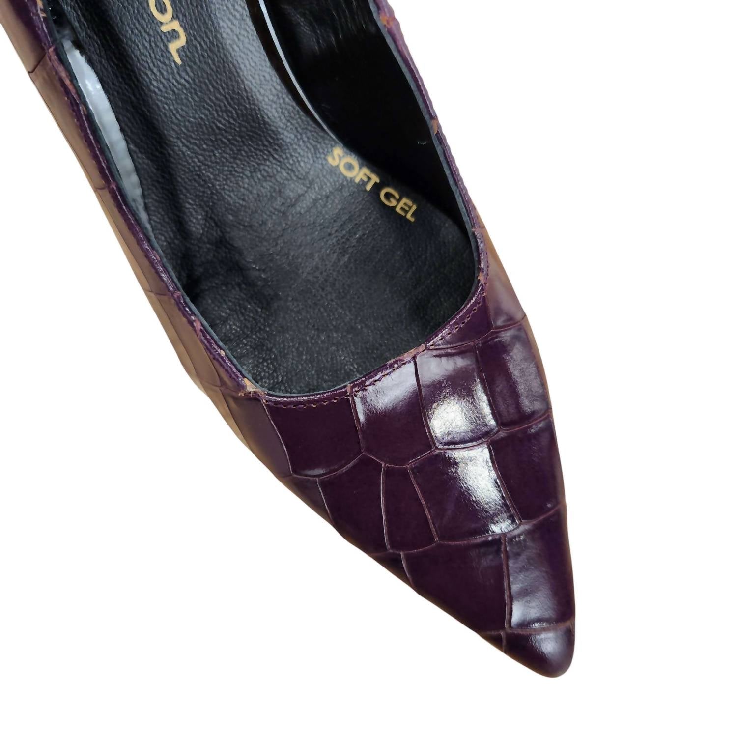 Pedro Anton - Women's Heeled Pumps
