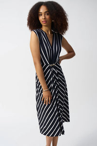 Joseph Ribkoff - V-neck Fit And Flare Dress