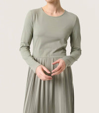 Soaked In Luxury - Simone Plisse Long Sleeve Maxi Dress
