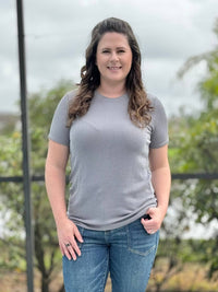 Tres Bien - Radiantly Ribbed Crew Neck Tee