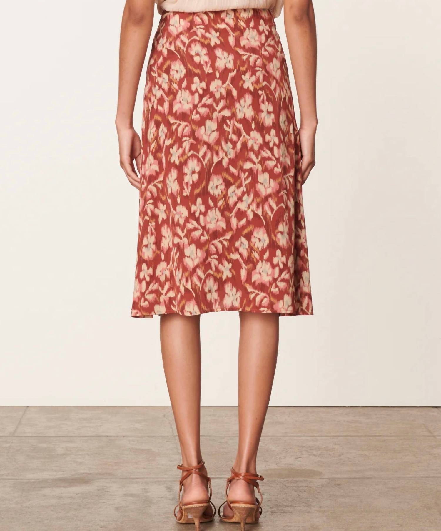 vanessabruno Philae Midi Skirt in red - women's skirt - detail view