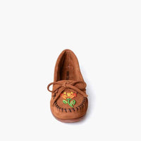 Minnetonka - Women's Ziigwan Waabigwan Moccasin
