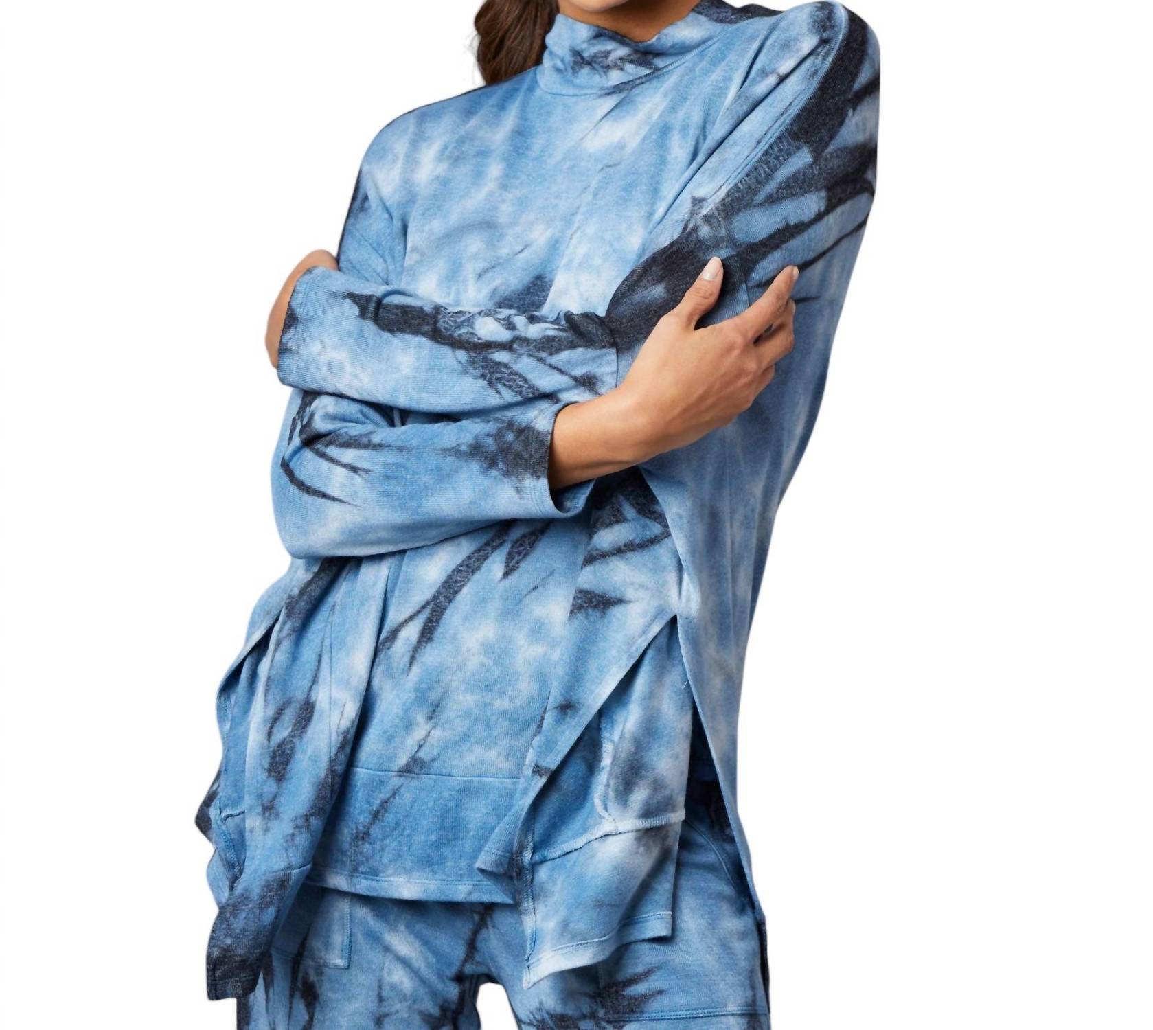 French Kyss - Marble Wash Poncho