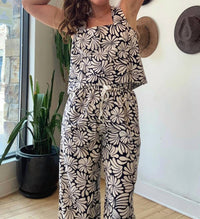 Nary - Square Neckline Tank Top
