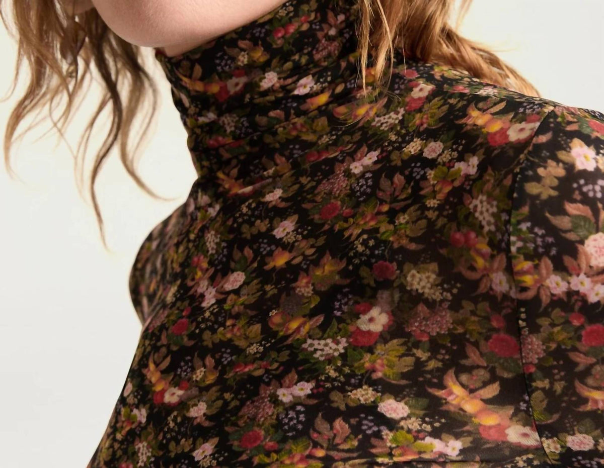 Momoni - Ine Turtleneck T-shirt