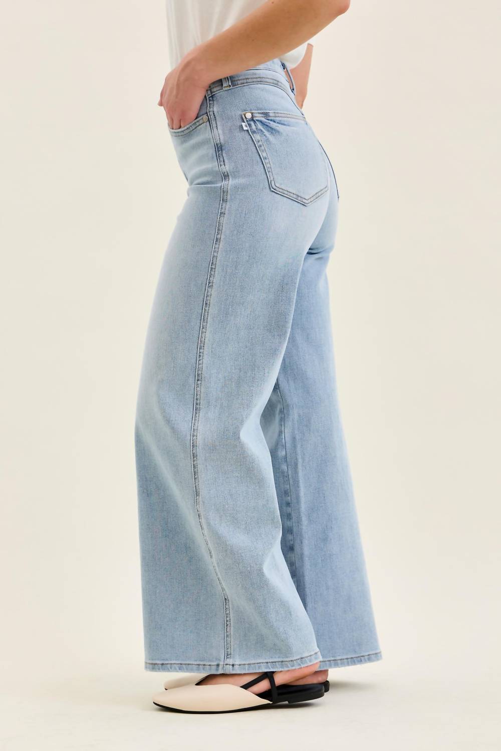 Judy Blue - Tummy Control Retro With Curvy Coin Pocket Jeans - Petite