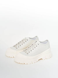 Sofie D'Hoore - Women's Feat Sneaker