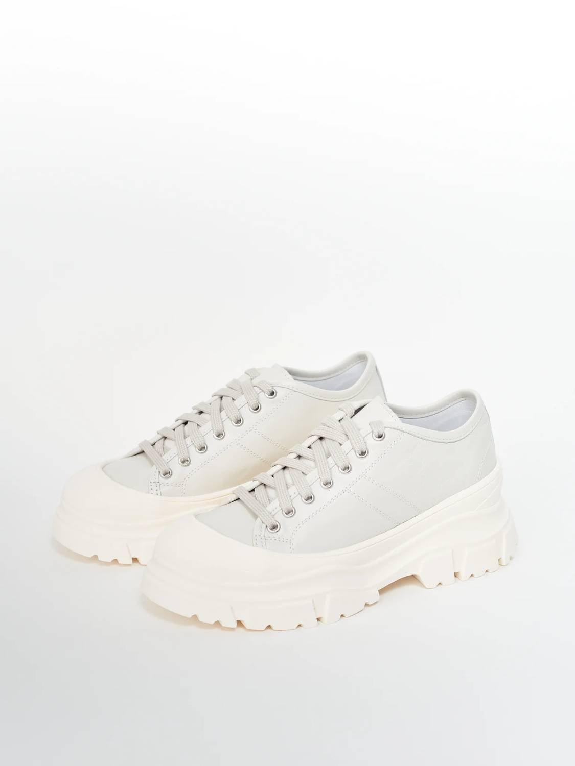 Sofie D'Hoore - Women's Feat Sneaker