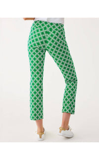 Lilly Pulitzer - Upf 50+ Luxletic 28" Corso Kick Flare Pant