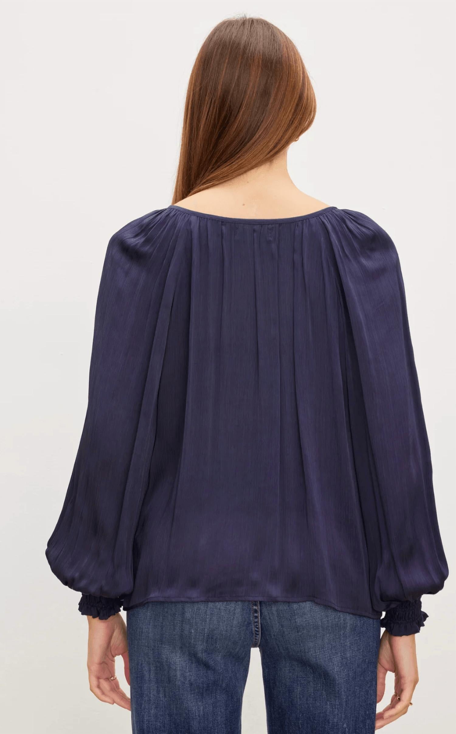 Velvet By Graham & Spencer - Velvet Helen V-neck Top
