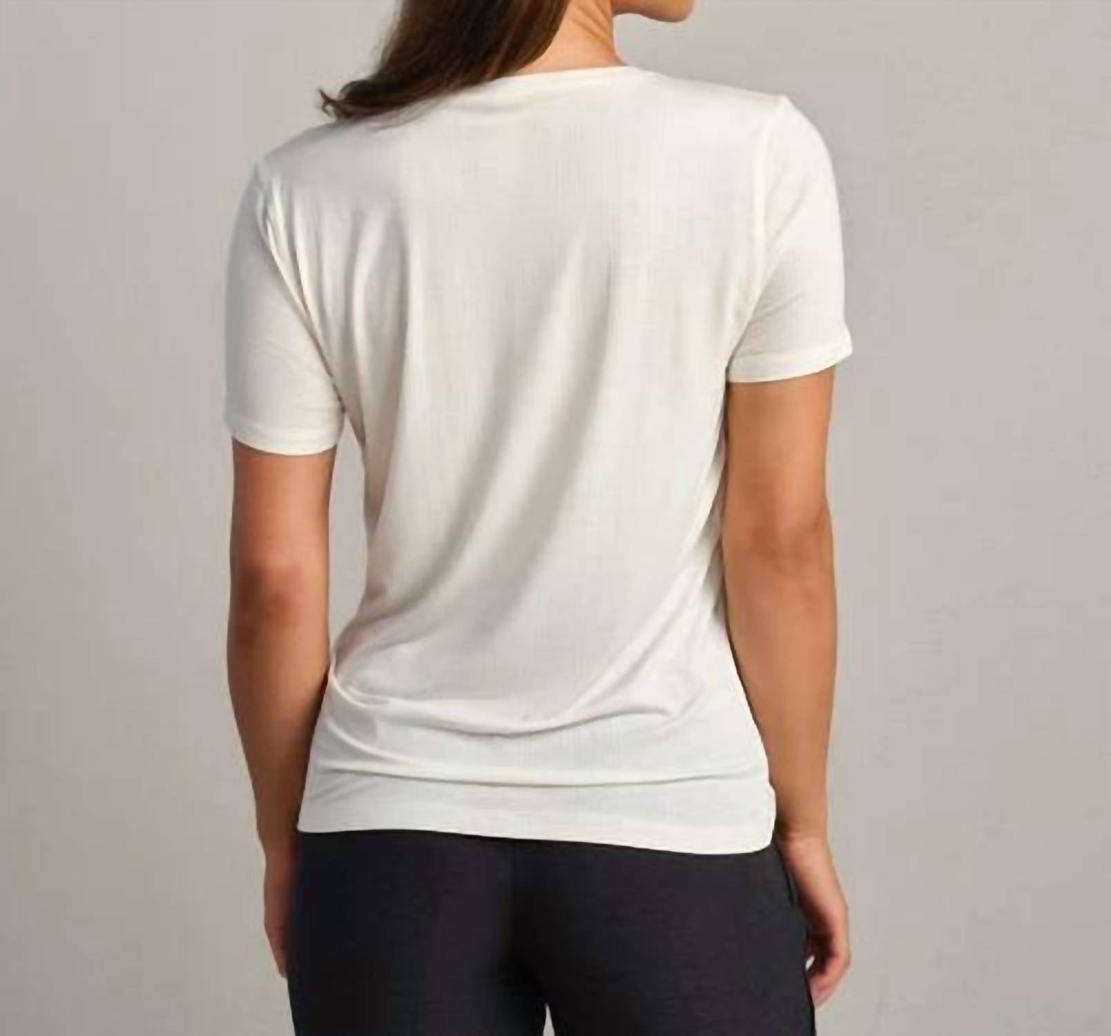 Rhone - Featherweight Ribbed Tee Top