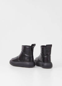 Vagabond Shoemakers Women's Aylin Boots in black - women's shoe - alternate view