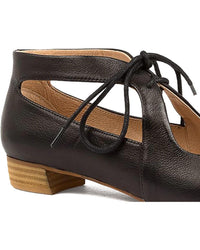 Django & Juliette - Women's Ewing Lace Up Flats
